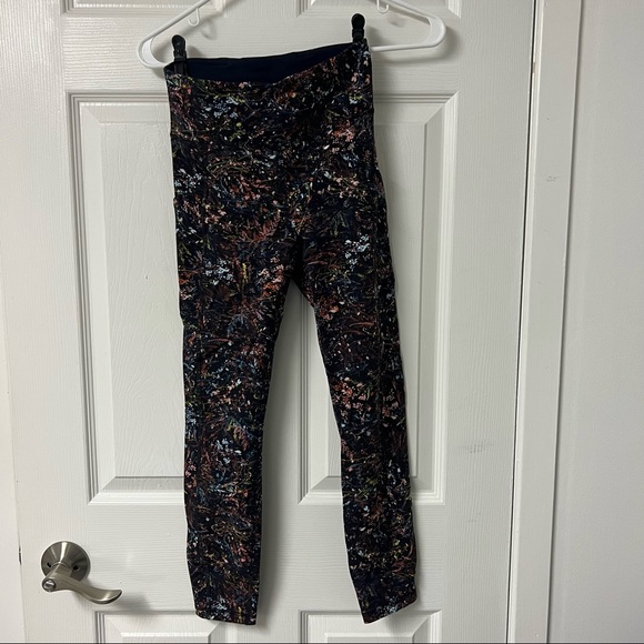 Lululemon Leggings - Picture 3 of 4